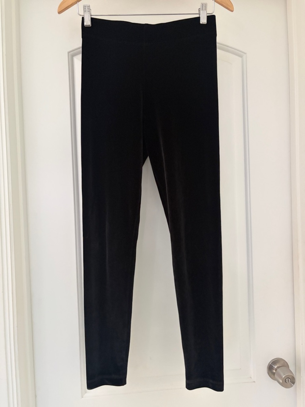 Lou & Grey Black Velvet Leggings Small